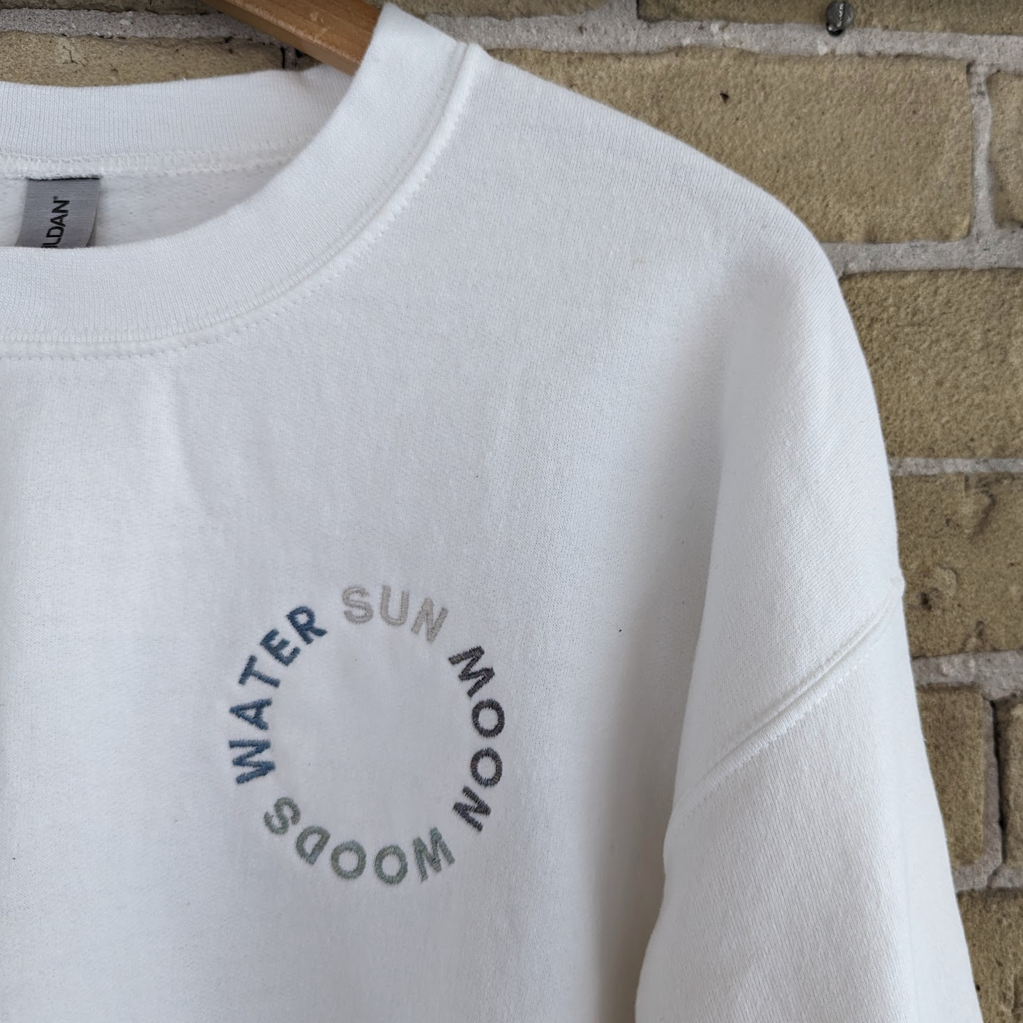 Out Of The Woods Embroidered Sweatshirt Hoodie T-Shirt
